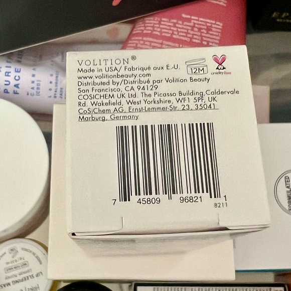 Volition Hibiscus Unspottable Correcting Oil - Picture 5 of 8